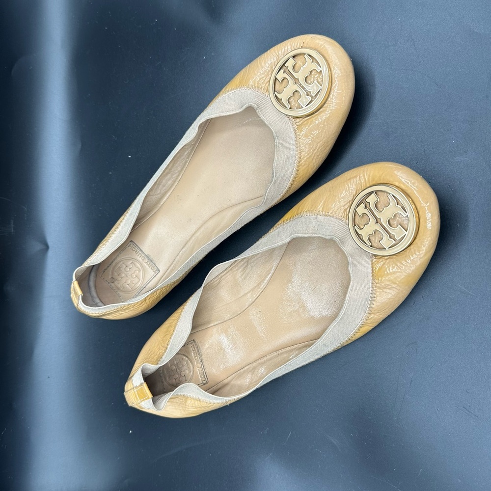 Tory Burch Beige Ballet Flats